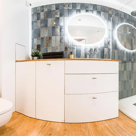 Dmowskiego - Parking, Balcony - By Rentujemy Апартаменты