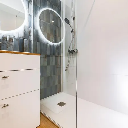 Апартаменты Dmowskiego - Parking, Balcony - By Rentujemy Вроцлав