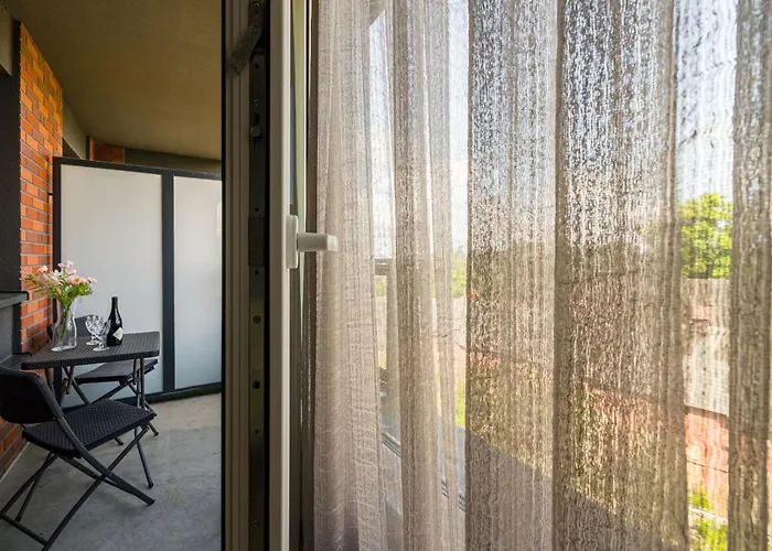 Apartmán Dmowskiego - Parking, Balcony - By Rentujemy